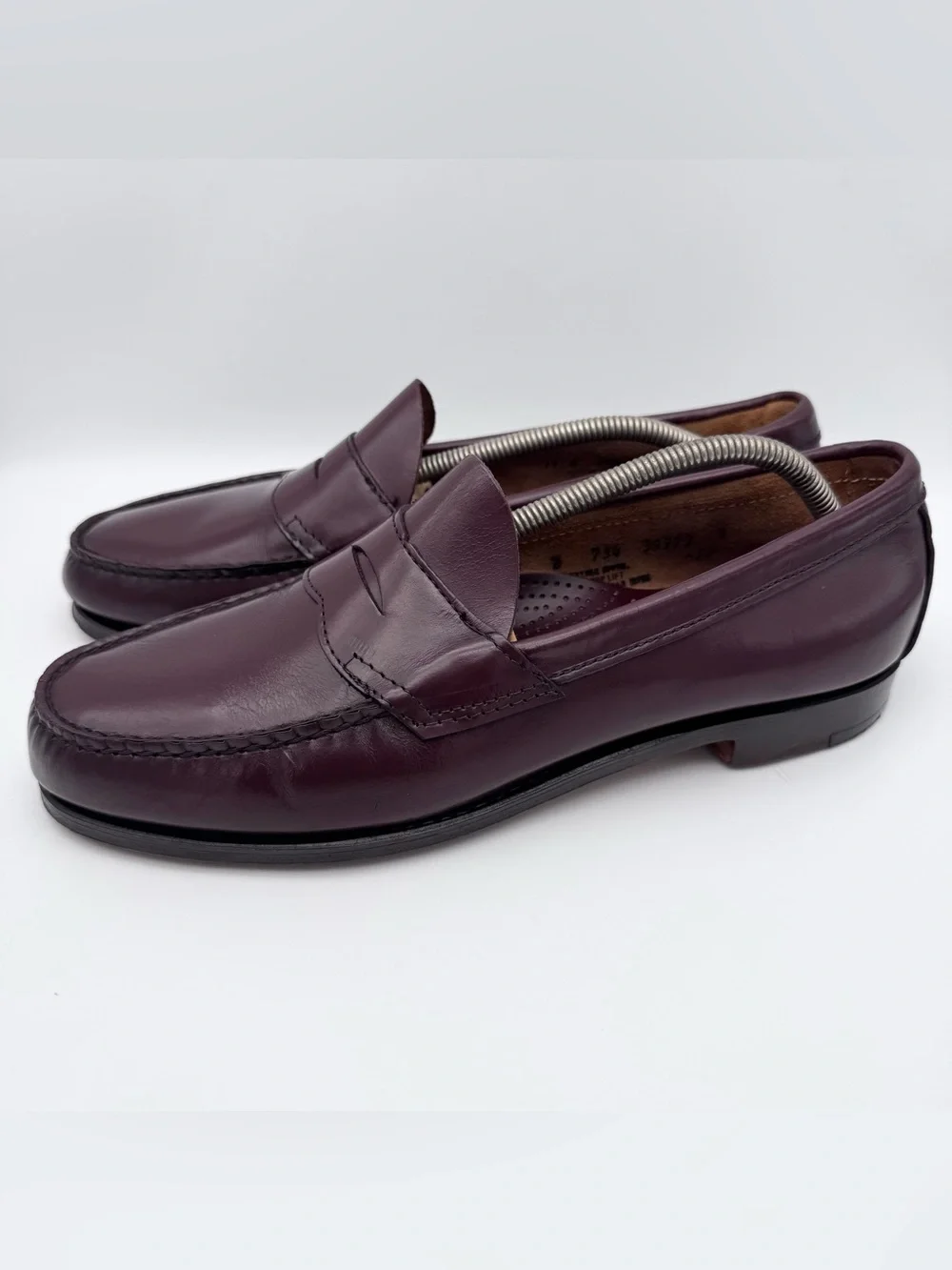 Vintage G.H. Bass Weejuns Burgundy Leather Penny Loafers Men 11 D Made In USA